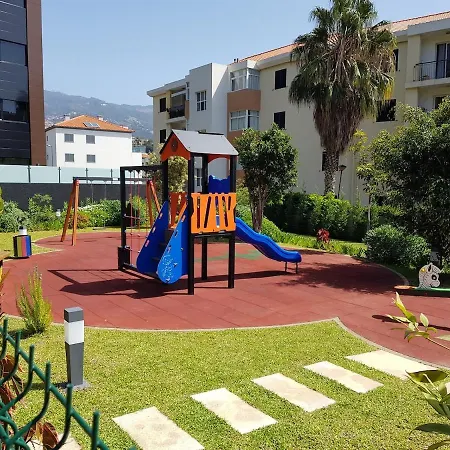 Appartement Modern Luxury Flat With Two Ensuite Bedrooms Pool Funchal (Madeira)